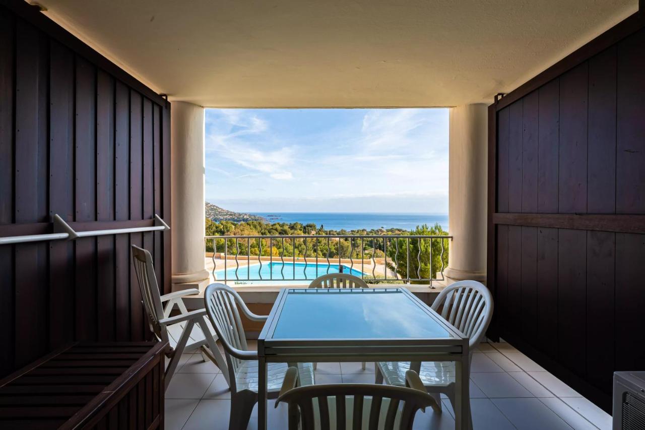 Residence Le Hameau Cap Esterel - Maeva Home Сен-Рафаэль Экстерьер фото