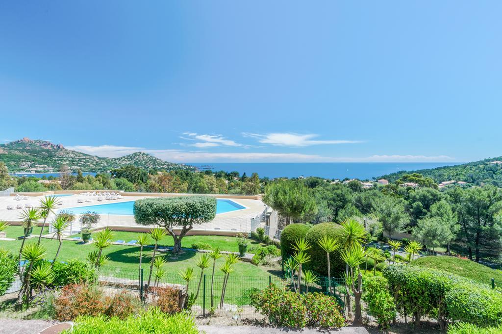 Residence Le Hameau Cap Esterel - Maeva Home Сен-Рафаэль Экстерьер фото